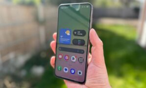 I tried Samsung’s newest budget smartphone that feels 3x the price – and there are free gifts worth £138 too