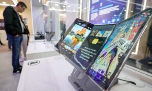 Samsung Display picked as sole OLED screen supplier for foldable iPhone